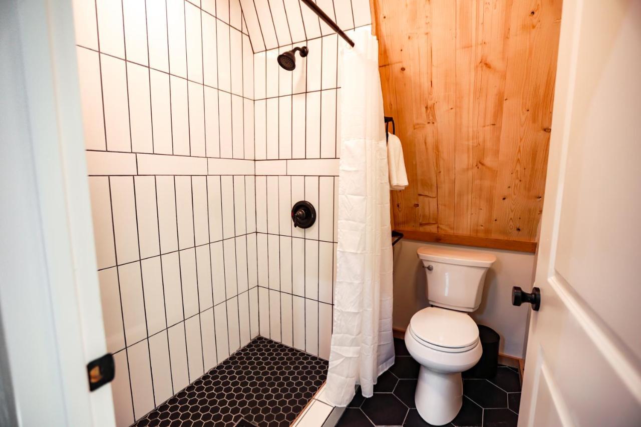 Finger Lakes Treehouse Sodus Екстериор снимка